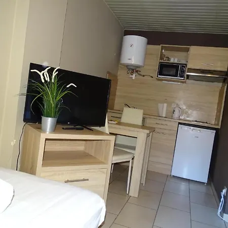 Gardens - Student Studio Single Guest house
