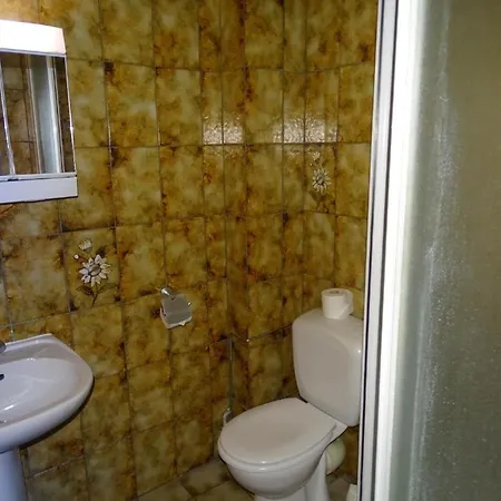 Gardens - Student Studio Single Guest house *